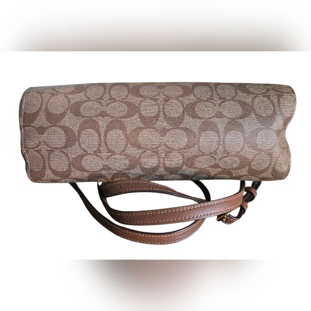 Coach Etta Carry All Tan Signature Shoulder Bag - Picture 5 of 16